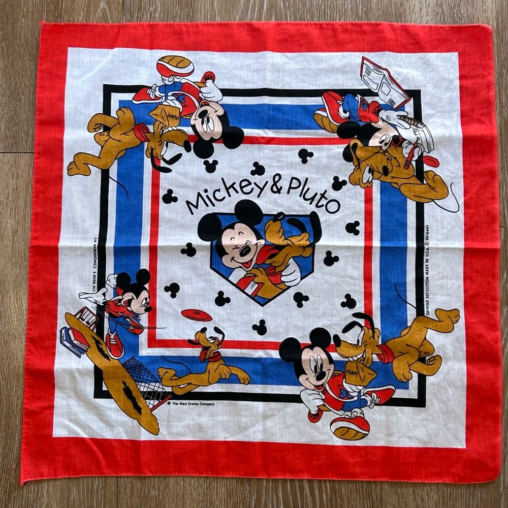 Vintage Disney Mickey & Pluto scarf / bandana